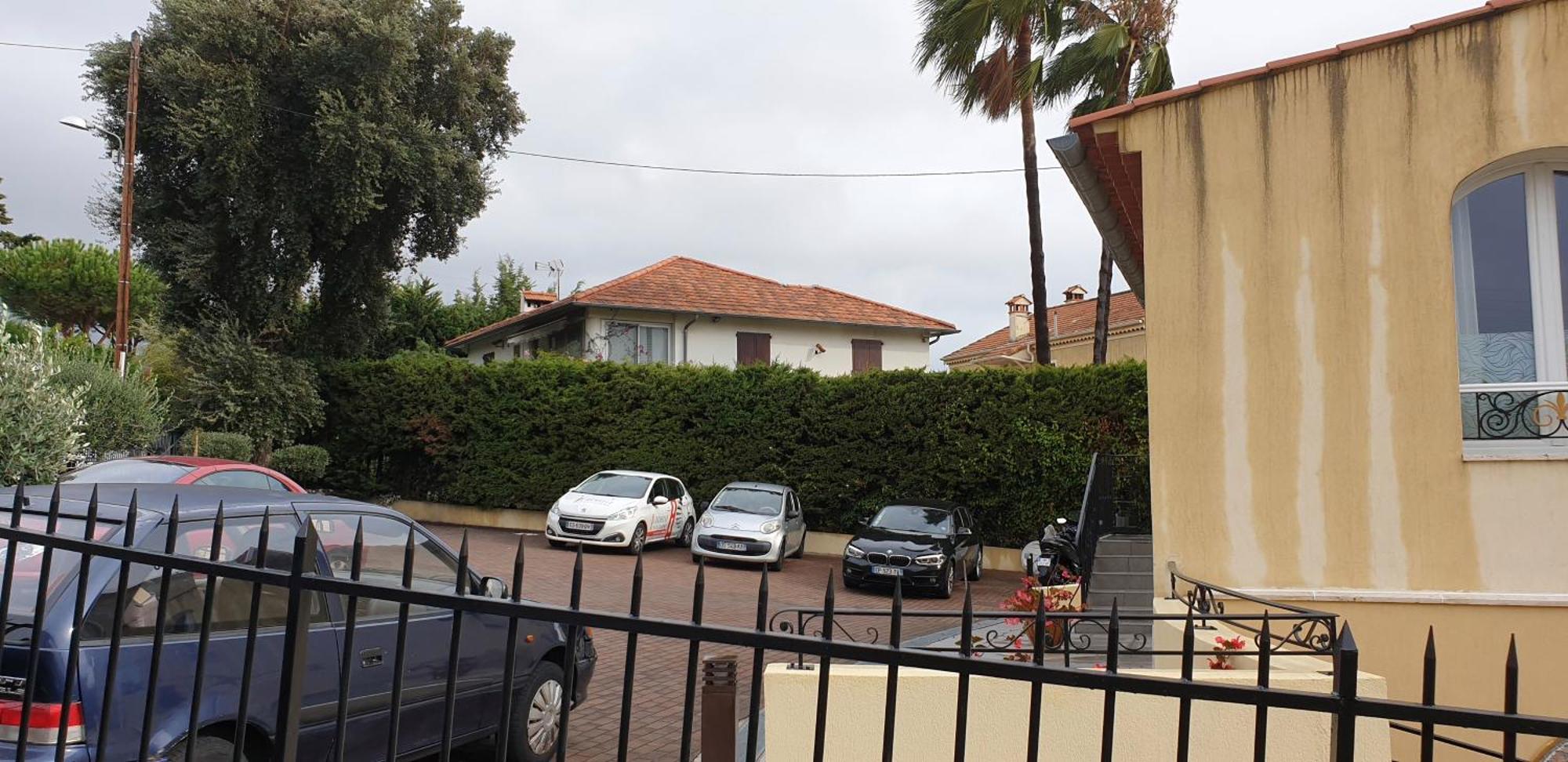 Grand Meuble-juan Pins-logt 4 Apartment Antibes
